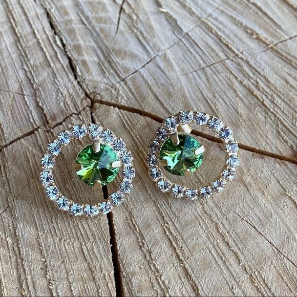 Handcrafted earrings with peridot and clear Swarovski crystals super sparkly - Picture 2 of 6
